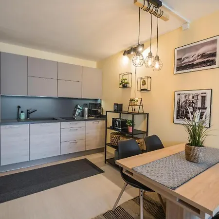 Myflat Adriana Panorama Apartment *