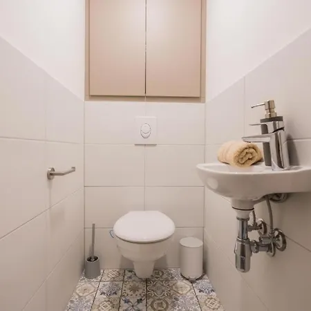 Myflat Adriana Panorama Apartment *